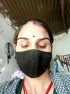 Snapshot of Nishaa_ji chatting on 12/05/25, 08:12 Nishaa ji online show from 12/05/25, 08:12