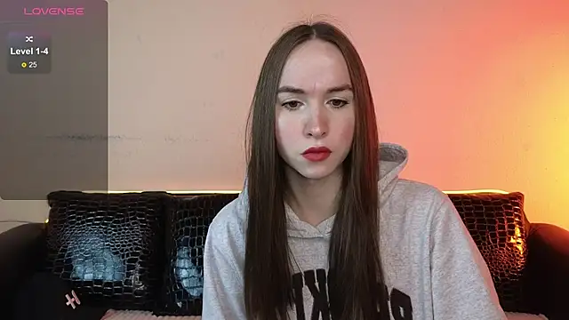 Angeel Kate online show from 09/27/25, 05:23