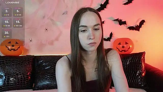 Angeel Kate online show from 10/17/25, 05:54