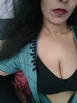 Deepa Sharma143 online show from 07/08/26, 06:29
