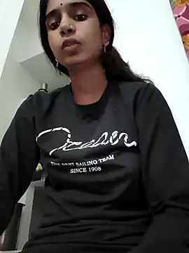 Hot-Soniya2 online show from 11/02/25, 08:33