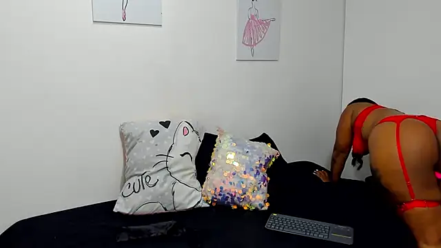 Hill Brownie online show from 09/24/25, 11:02