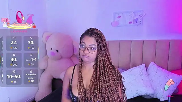 Hill Brownie online show from 11/28/25, 11:24