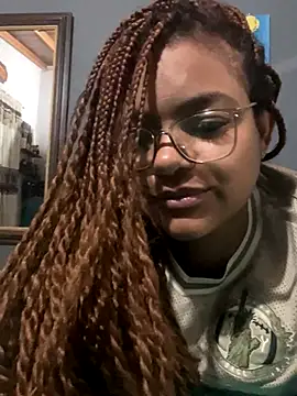 Hill Brownie online show from 12/15/25, 08:29