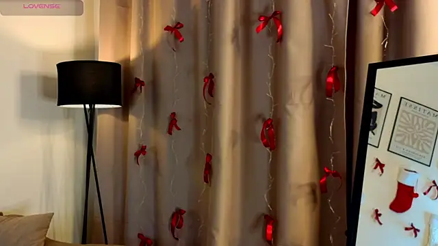 Snapshot of VinnieSerrano chatting on 01/07/26, 01:02 VinnieSerrano online show from 01/07/26, 01:02