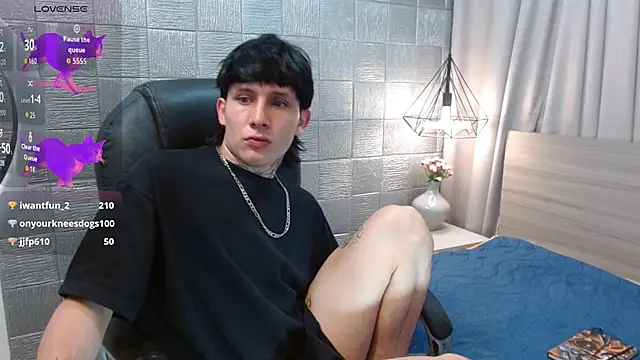 Iantwink18 online show from 10/16/25, 10:16