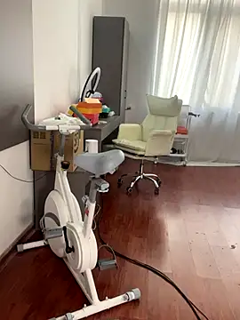 xiongmaobb online show from 10/19/25, 04:46