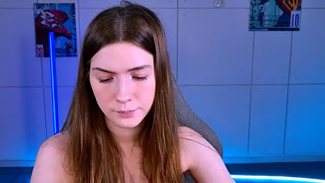 AliceCUNTach online show from 10/22/25, 05:08