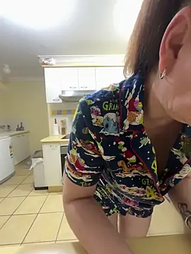 aussiepeaches online show from 12/03/25, 12:40