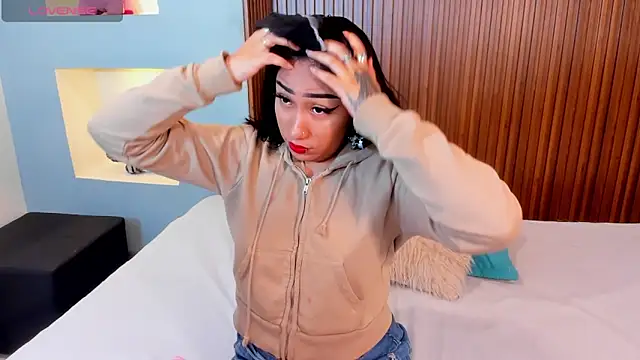 RebecaRush4 online show from 10/11/25, 03:39