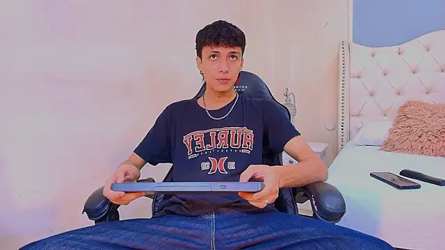 Lean Portman online show from 03/26/26, 02:55