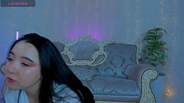 Snapshot of loveame chatting on 09/09/25, 04:39 loveame online show from 09/09/25, 04:39