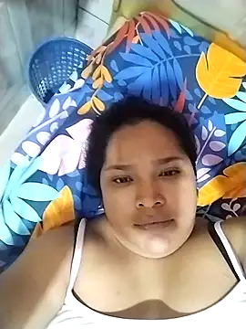 Angelly ricura online show from 11/22/25, 01:43