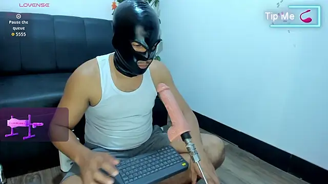 Snapshot of Misterjhons2 chatting on 09/17/25, 06:20 Misterjhons2 online show from 09/17/25, 06:20