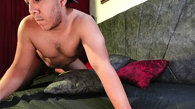 Snapshot of Misterjhons2 chatting on 04/10/26, 07:07 Misterjhons2 online show from 04/10/26, 07:07