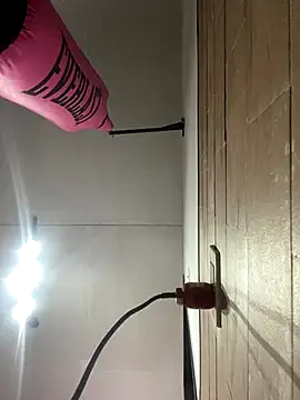 Adele Pinkk online show from 10/11/25, 10:47