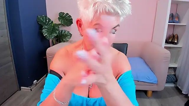 HotandMature online show from 03/18/25, 11:19