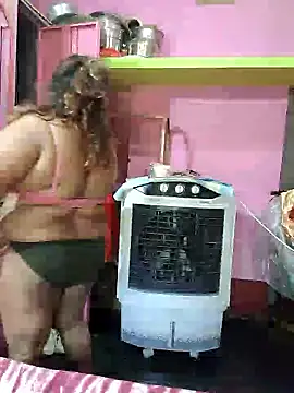 hotbhabhi011 online show from 10/11/25, 03:50