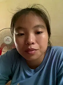 viluna online show from 10/04/25, 04:21