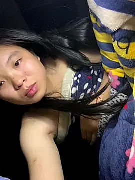 viluna online show from 11/20/25, 04:40