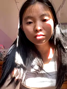 viluna online show from 11/27/25, 05:42