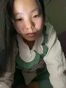 viluna online show from 11/30/25, 12:20