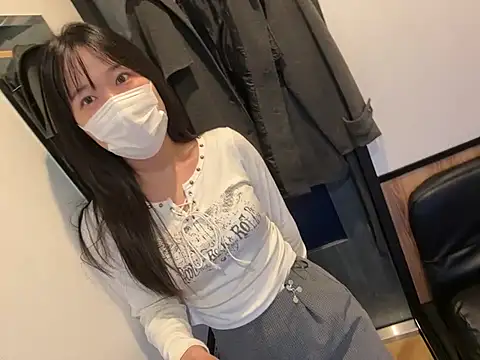 hikiwarinatto xoxo online show from 01/18/26, 01:09