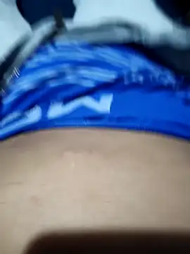 Snapshot of Aaia93 chatting on 09/29/25, 03:22 Aaia93 online show from 09/29/25, 03:22