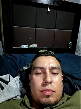 Snapshot of Aaia93 chatting on 11/23/25, 02:55 Aaia93 online show from 11/23/25, 02:55