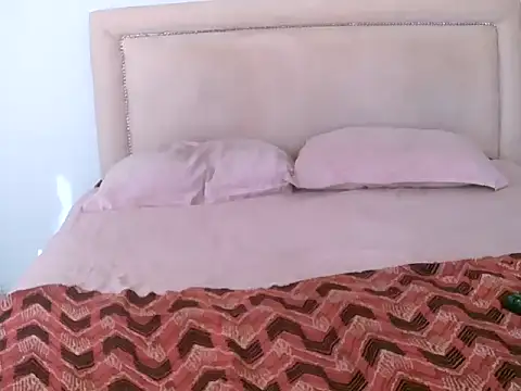 cherrymuffins online show from 03/11/26, 07:25