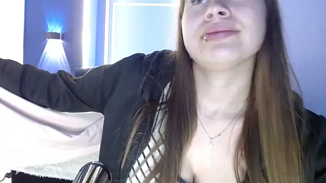 Olivia11  online show from 09/29/25, 12:10