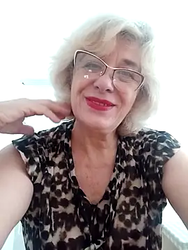 52MiaLove02 online show from 09/15/25, 04:34