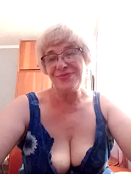 52MiaLove02 online show from 07/15/26, 04:56