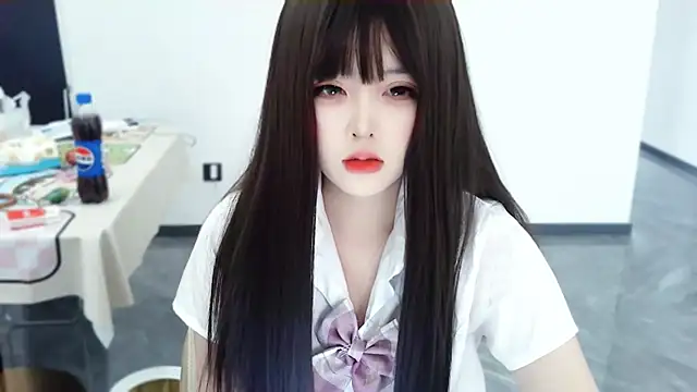 Snapshot of -caicai chatting on 10/05/25, 02:32 -caicai online show from 10/05/25, 02:32