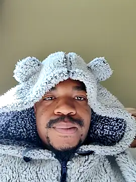 Cianda24 online show from 12/15/25, 06:39