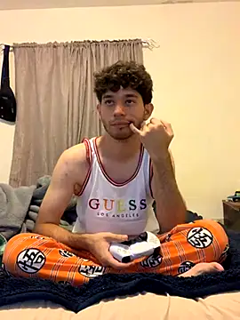 pitudo1313wuero online show from 09/16/25, 04:35