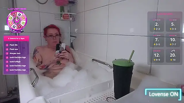 Harley-Moon online show from 11/25/25, 05:13