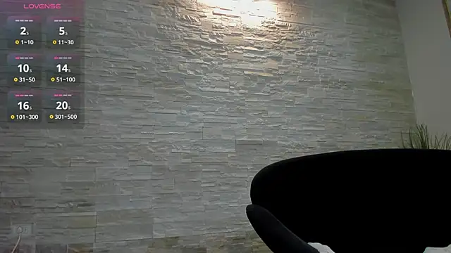 Jelly Bee online show from 10/10/25, 08:08