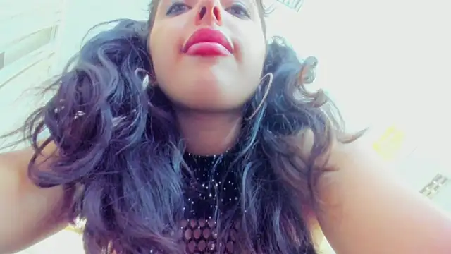 Jelly Bee online show from 10/25/25, 07:52