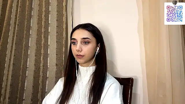 LinaMour online show from 11/15/25, 10:26