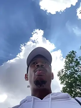 fitsexyman online show from 10/21/25, 11:22