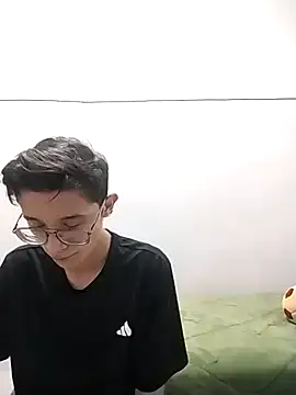 SantiagoRusso18 online show from 01/14/26, 03:50