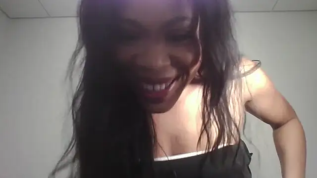 Snapshot of Idonotcherishu chatting on 10/12/25, 10:20 Idonotcherishu online show from 10/12/25, 10:20