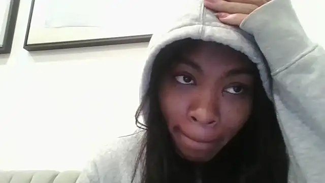 Idonotcherishu online show from 10/18/25, 01:08