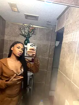 Snapshot of Idonotcherishu chatting on 10/30/25, 12:01 Idonotcherishu online show from 10/30/25, 12:01