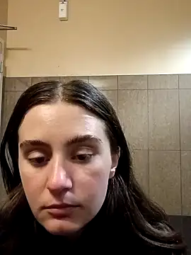 freakylittlebitch69 online show from 09/21/25, 03:13