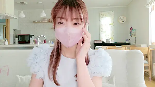 SUZU 1201 online show from 05/18/26, 12:07