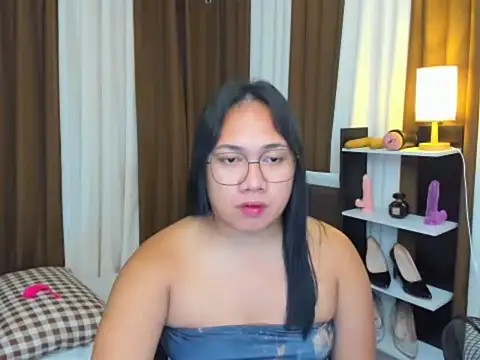 TsUncutKaren online show from 09/28/25, 05:40