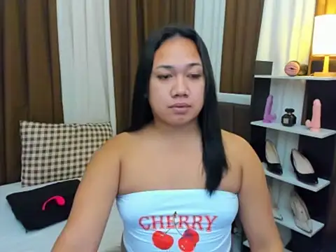 TsUncutKaren online show from 10/28/25, 08:33