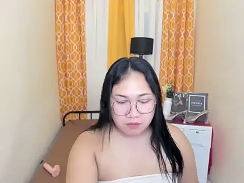 TsUncutKaren online show from 04/08/26, 02:28